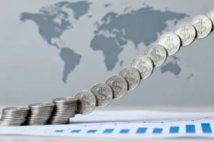Dollar Steadies as Markets Focus on US-China Trade Tensions, Politics - Professional coverage